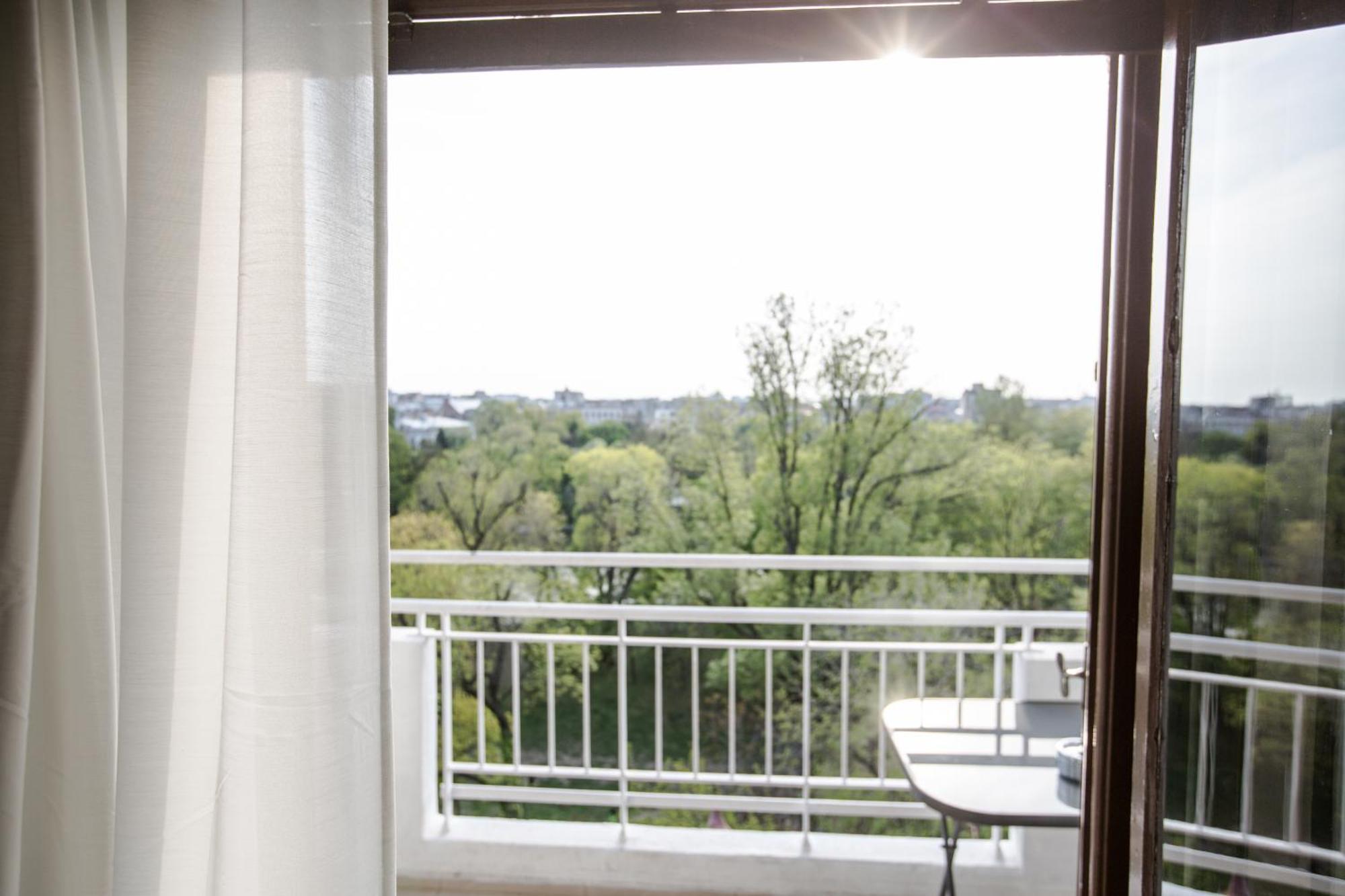 Spacious City View Apartment With Balcony Bukarest Exterior foto