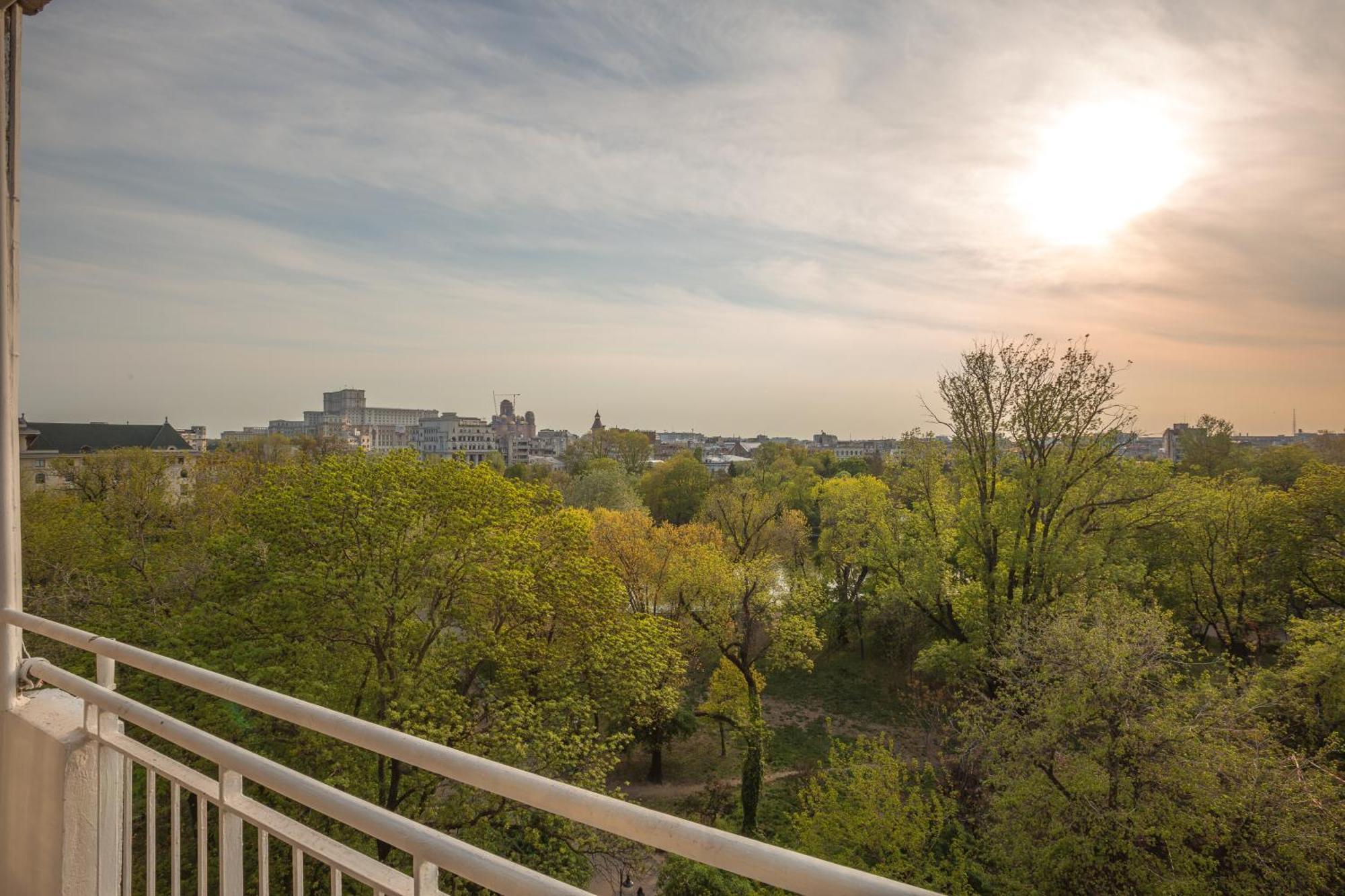 Spacious City View Apartment With Balcony Bukarest Exterior foto